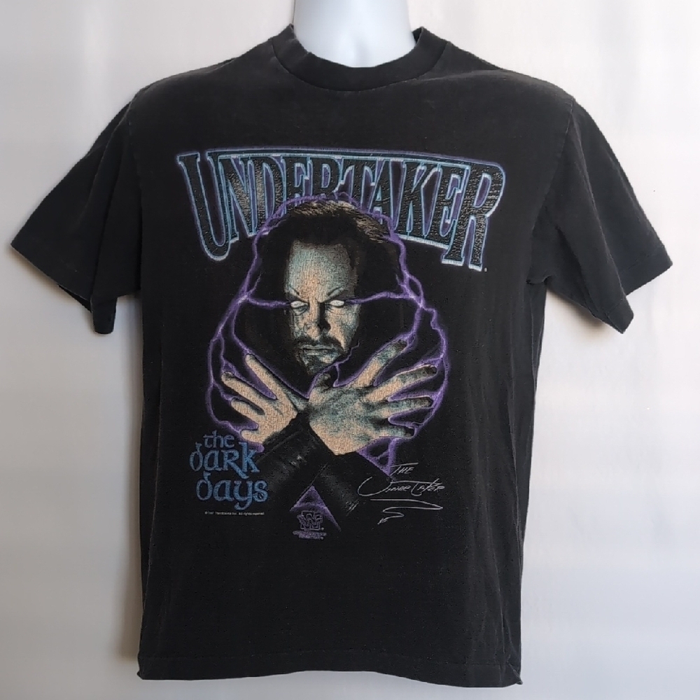 Rare Vintage WWF Wrestling 1997 Undertaker "The Dark Days" T-Shirt Tee M Medium